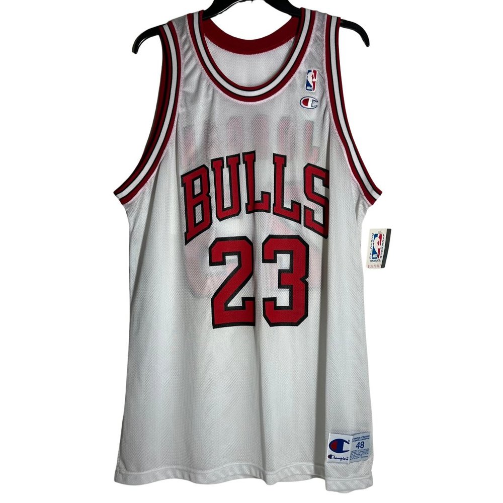 UNWORN 90s NBA Licensed Michael Jordan 23 Bulls Home Jersey by Champion XL